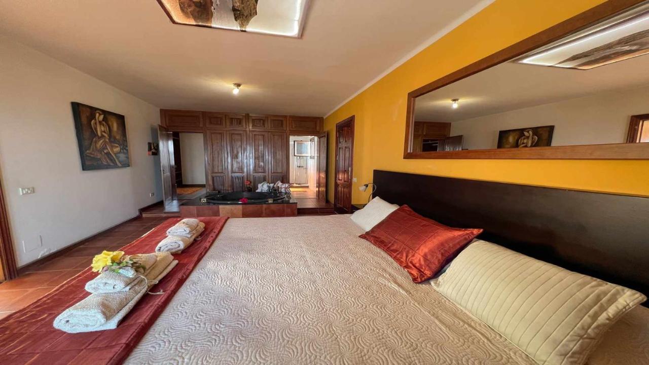 Preciosa Casa Cristian Y Maria Con Piscina Privada Villa Tias Luaran gambar